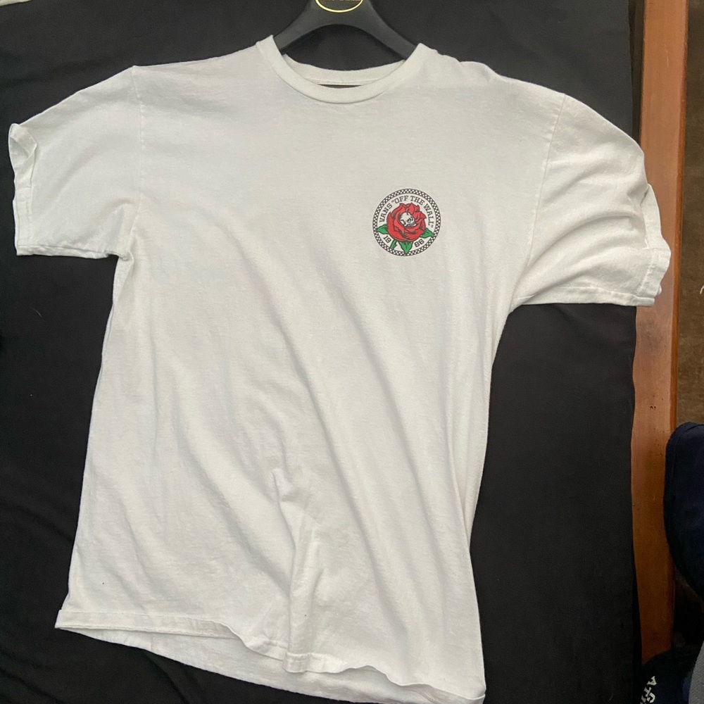 Graphic tee